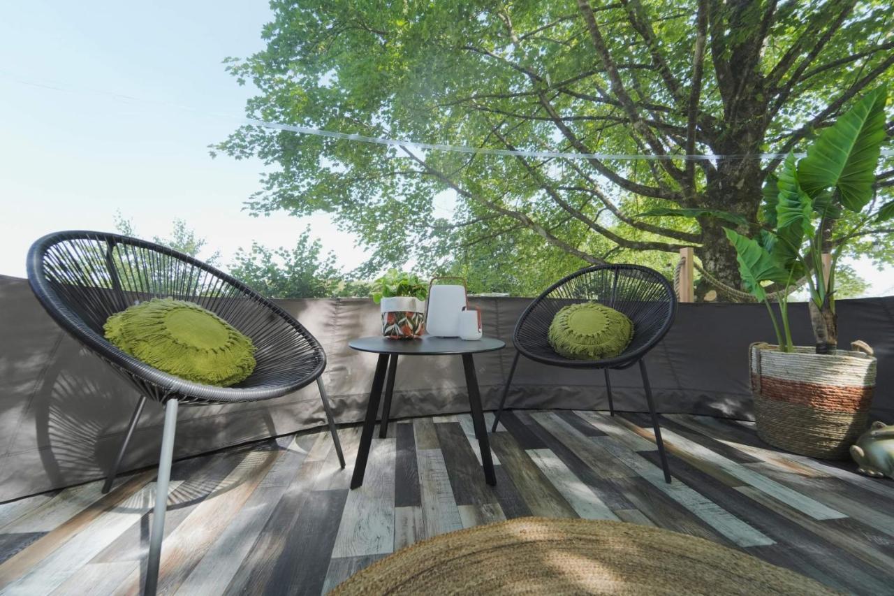 Bulles Odette & Ginette Et Tiny House Suzette "Au Guet Marais" Etape Insolite Paliseul ภายนอก รูปภาพ